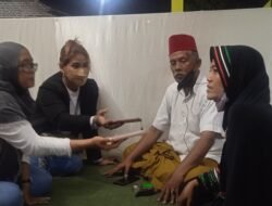 Sekretaris Desa Bapak Nyoto dan didampingi Ketua LPMD 