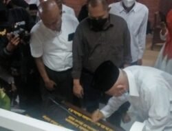KH. Asep Tandatangani Prasasti Lahirnya Harimau Mojokerto Nusantara