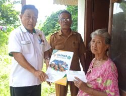 BAZNAS Sidoarjo Berikan Santunan Ke Mbah Mar’ah