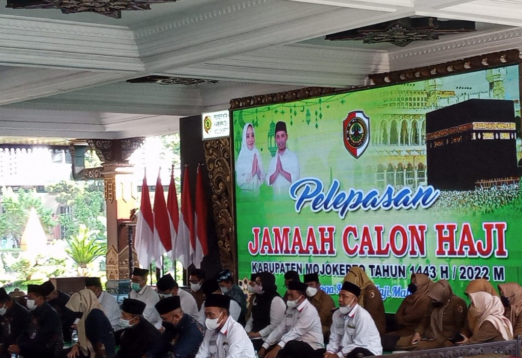 Bupati Mojokerto Berharap Jemaah Calon Haji Terapkan Protokol Kesehatan