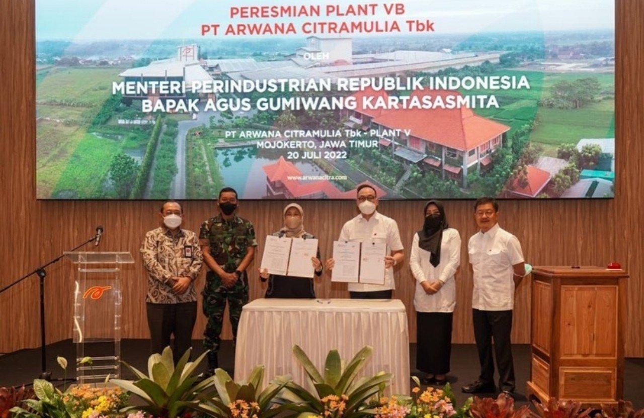 Peresmian Plant VB Arwana Mojokerto, Tandean Rustandy Puji Bupati Mojokerto