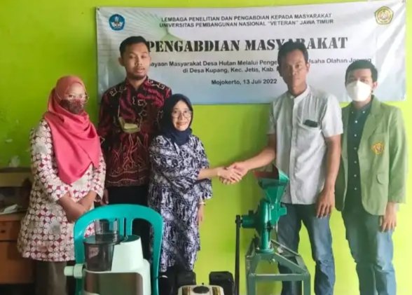 Perhutani Mojokerto Fasilitasi LMDH Watu Blorok Dapatkan Bantuan Mesin Penggiling Tepung