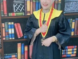 Sekdes Gampong Jawa Idi Rayeuk Raih Sarjana Hukum Dengan Nilai Tertinggi