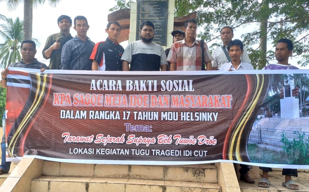 Peringati 17 Tahun Mou Helsinky Masyarakat dan KPA Sagoe Meja Ijoe Rawat Tugu Sejarah Pelanggaran HAM tragedi Simpang Kuala Idi Cut