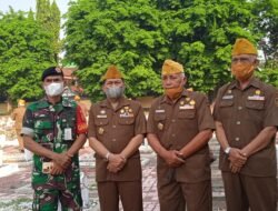Peringatan Hari Veteran Nasional,DPC LVRI Sidoarjo Tabur Bunga Di TMP Dan Tasyukuran