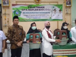 Penutupan Kegiatan Pelatihan Pastry Dan Spa Refleksiologi Di Kecamatan Wonoayu Oleh Bupati Sidoarjo Dan Kepala Dinas Tenaga Kerja Sidoarjo