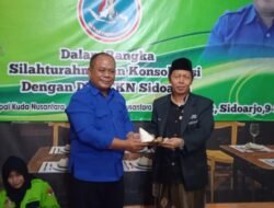 DPP TKN Silahturahmi Dan Konsolidasi Ke DPC Sidoarjo,Di Sambut Dengan Pemotongan Tumpeng