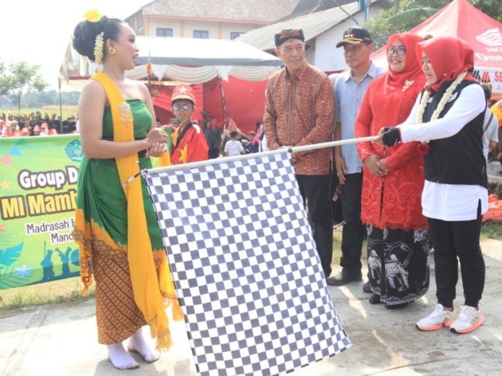 Sedekah Bumi Desa Ngrowo Diikuti 1000 Peserta