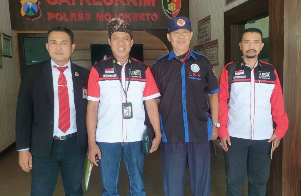 Jadi Korban Berita Keliru, Bupati LIRA Mojokerto Berikan Keterangannya ke Penyidik