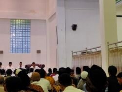 Wujudkan Mojokerto Jadi Miniatur Indonesia, Kiai Asep Ajak BeKisaR Mojoanyar Istighosah