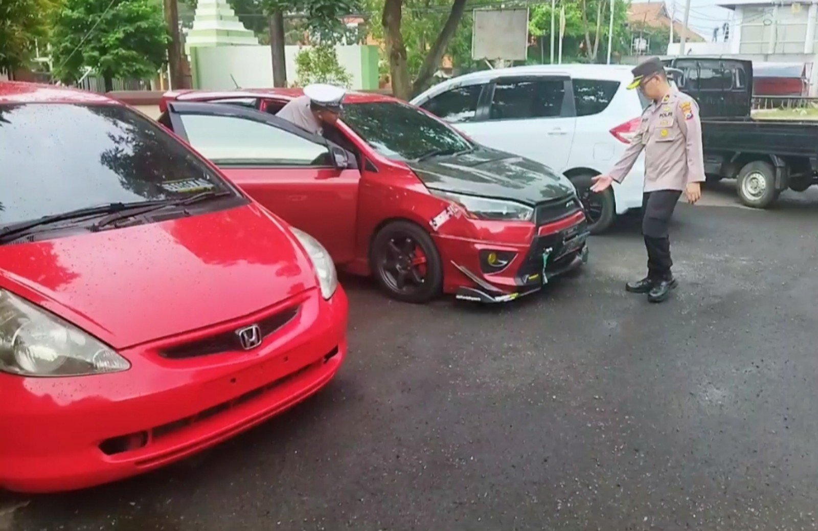 Balap Liar di Mojokerto, 2 Joki Dimintai Keterangan-Mobil Ditilang