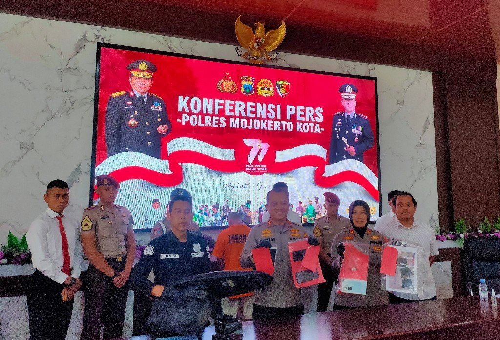 Setelah Dibunuh, Mayat Siswi SMPN 1 Kemlagi Mojokerto Disetubuhi dan Dibuang di Sungai Mojoranu