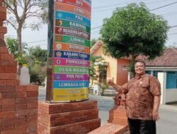 Pemdes Leminggir Bangun Gapura Kantor Desa Leminggir