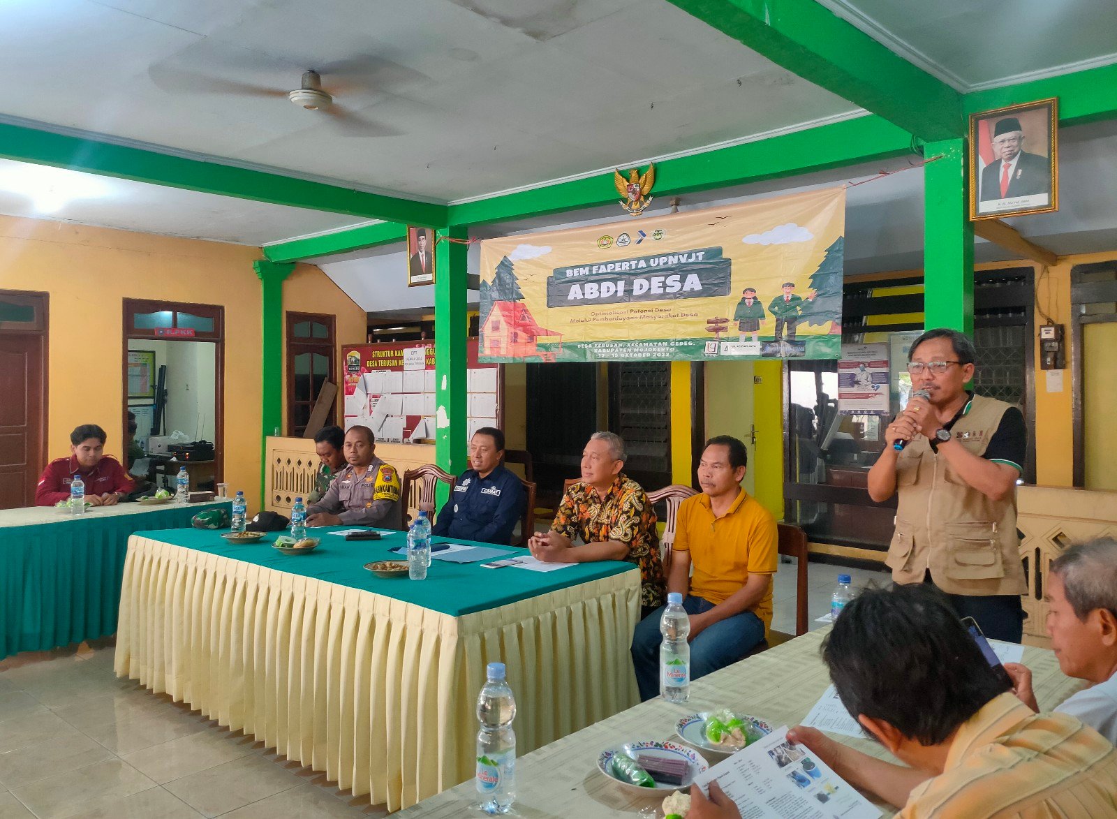 UPN Veteran Surabaya Adakan Program Abdi Desa di Balai Desa Terusan Mojokerto