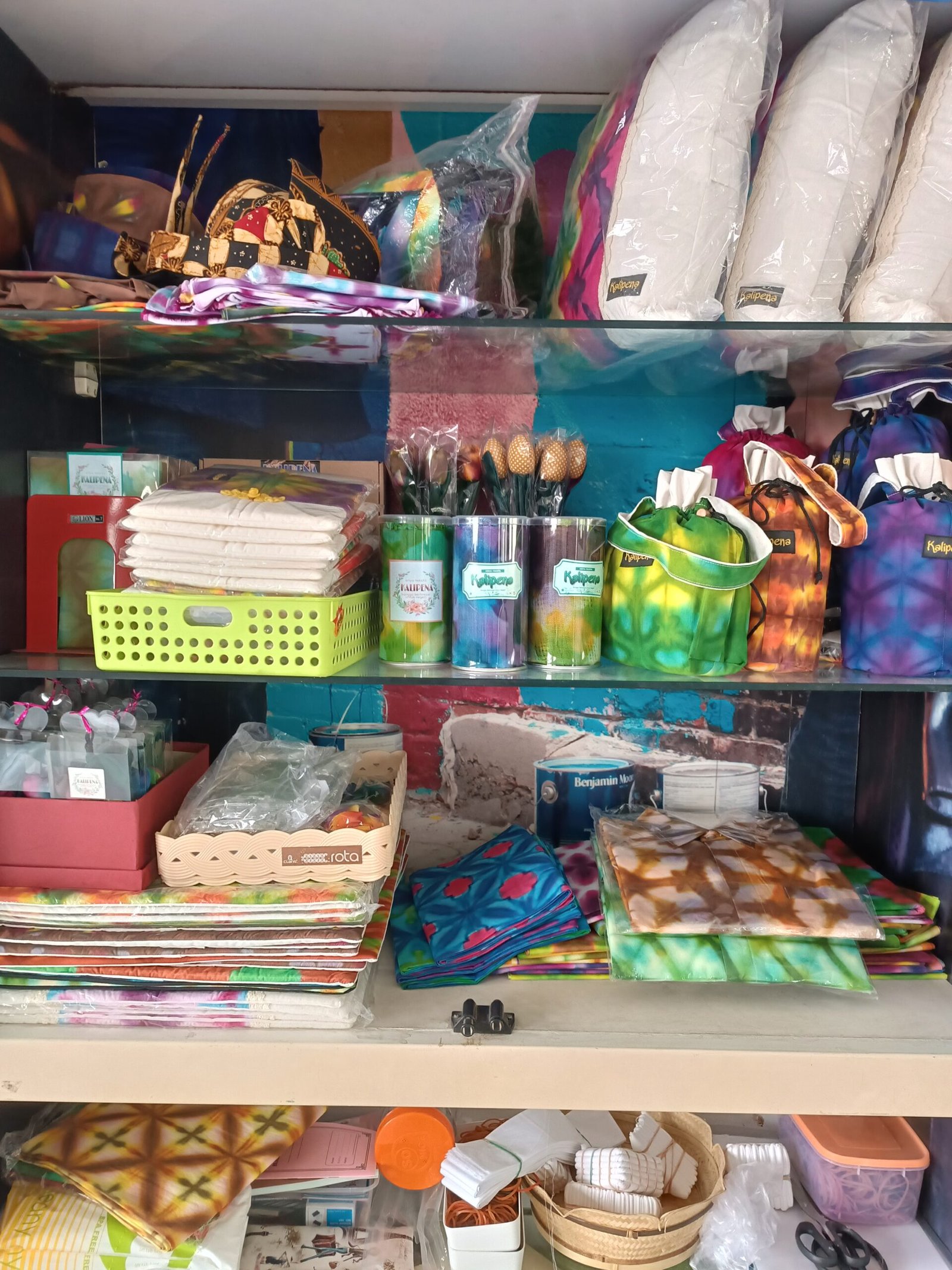 Beberapa Karya Kalipena Dari Kain Shibori 