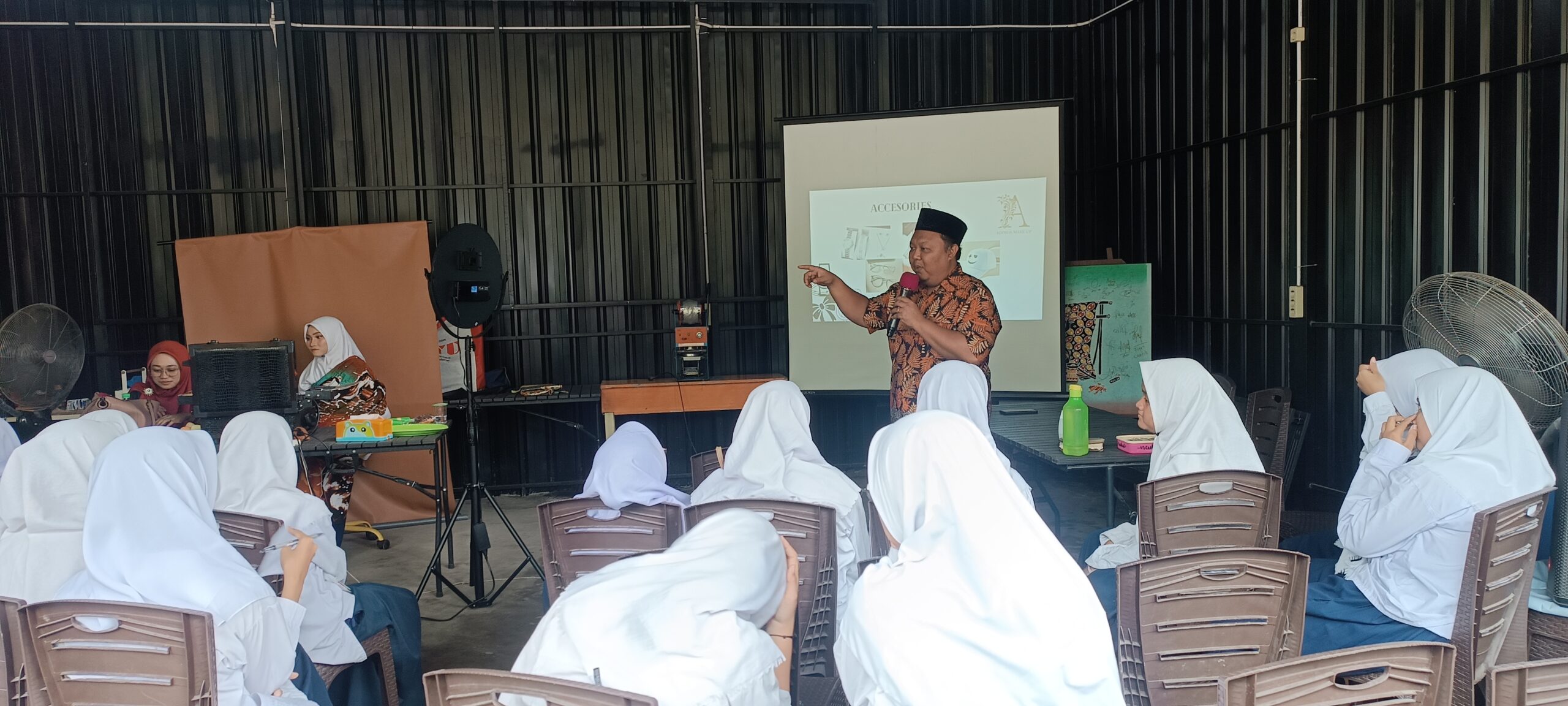 MTs. Huliyyatul Ilmi Sukodono Ciptakan Sekolah Yang Menyenangkan Untuk Belajar Bagi Siswa