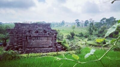 Peduli Peninggalan Prasejarah, Kades Petak Berharap Bupati Mojokerto Berikan BK Desa Rp 1,35 Miliar