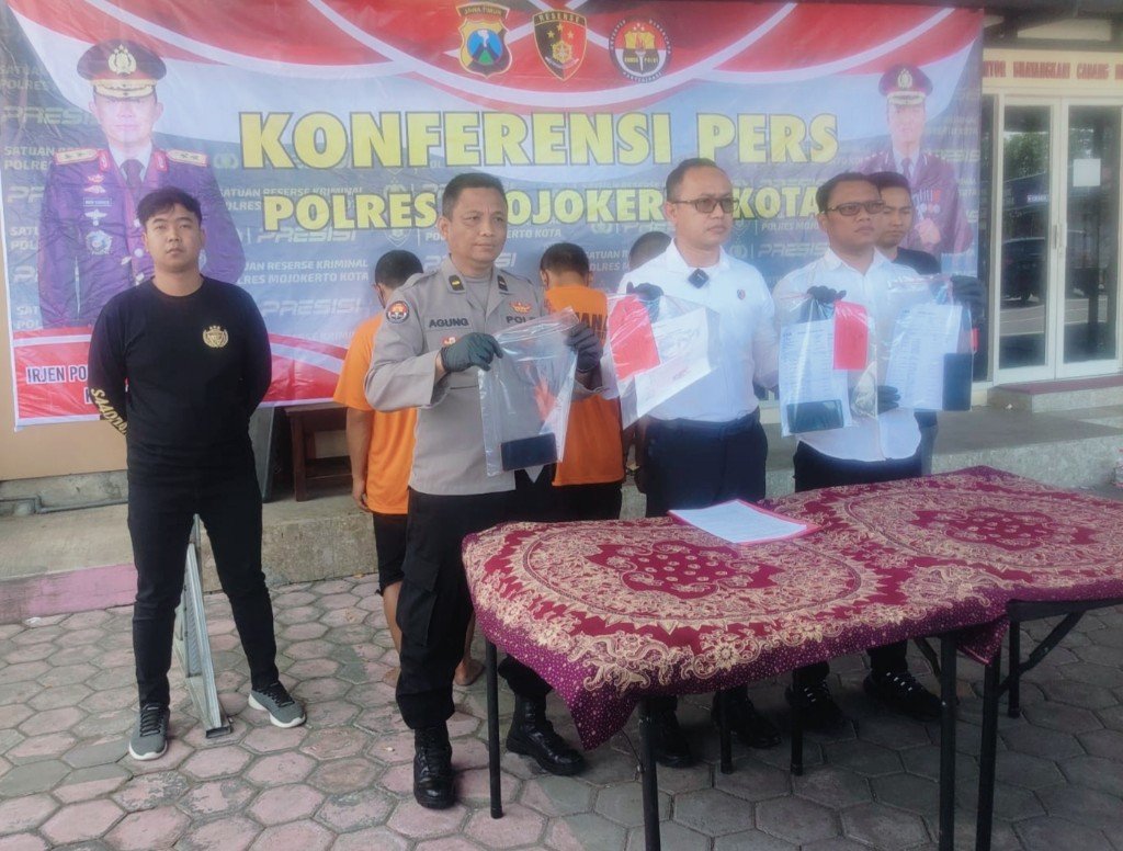 Polisi Ringkus Pelaku Penggelapan Mobil dan Penadah Mobil