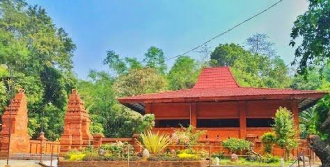 Kades Dlanggu Berharap Candi Winong dan Makam Mbah Taslim Jadi Wisata Andalan