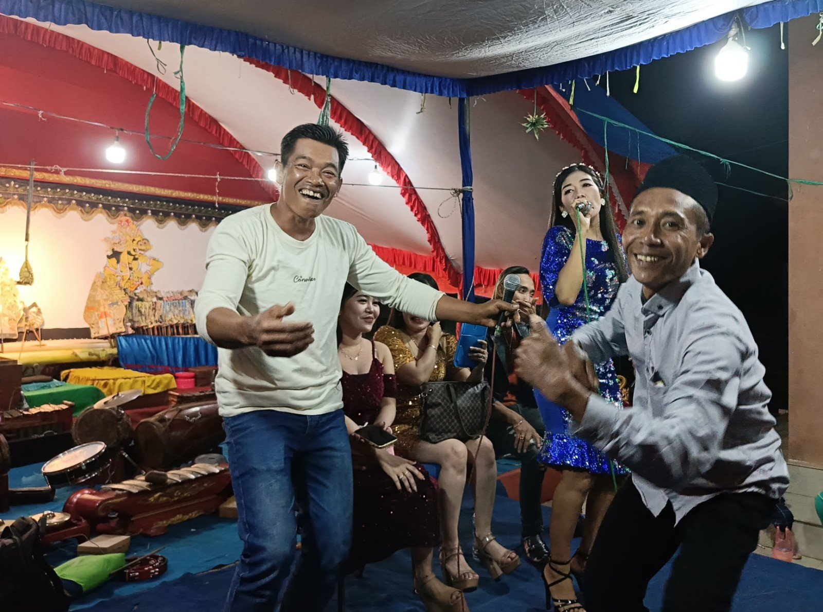 Pemdes Sumberjati Gelar Wayang Ki Dalang Sutrisno dan Campursari Mulya Laras