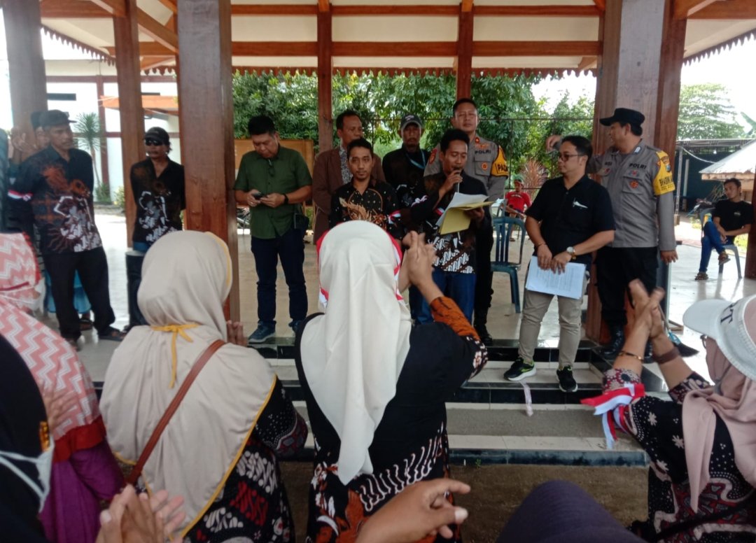 Warga Desa Sukoanyar Unjuk Rasa di PT. Sun Paper Source, Begini Hasil Kesepakatannya