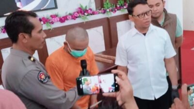 Ayah di Mojokerto Pukul Anaknya dengan Kayu dan Rantai