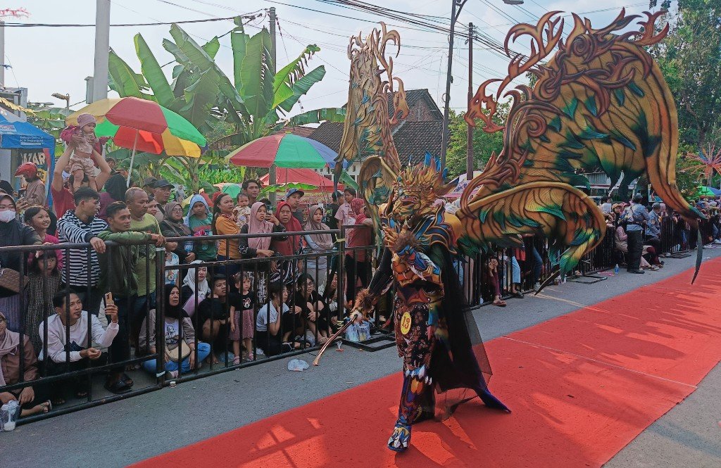 Kembangkan Kreasi, Pemdes Ngingasrembyong Gelar Ngingas Mojo Carnival