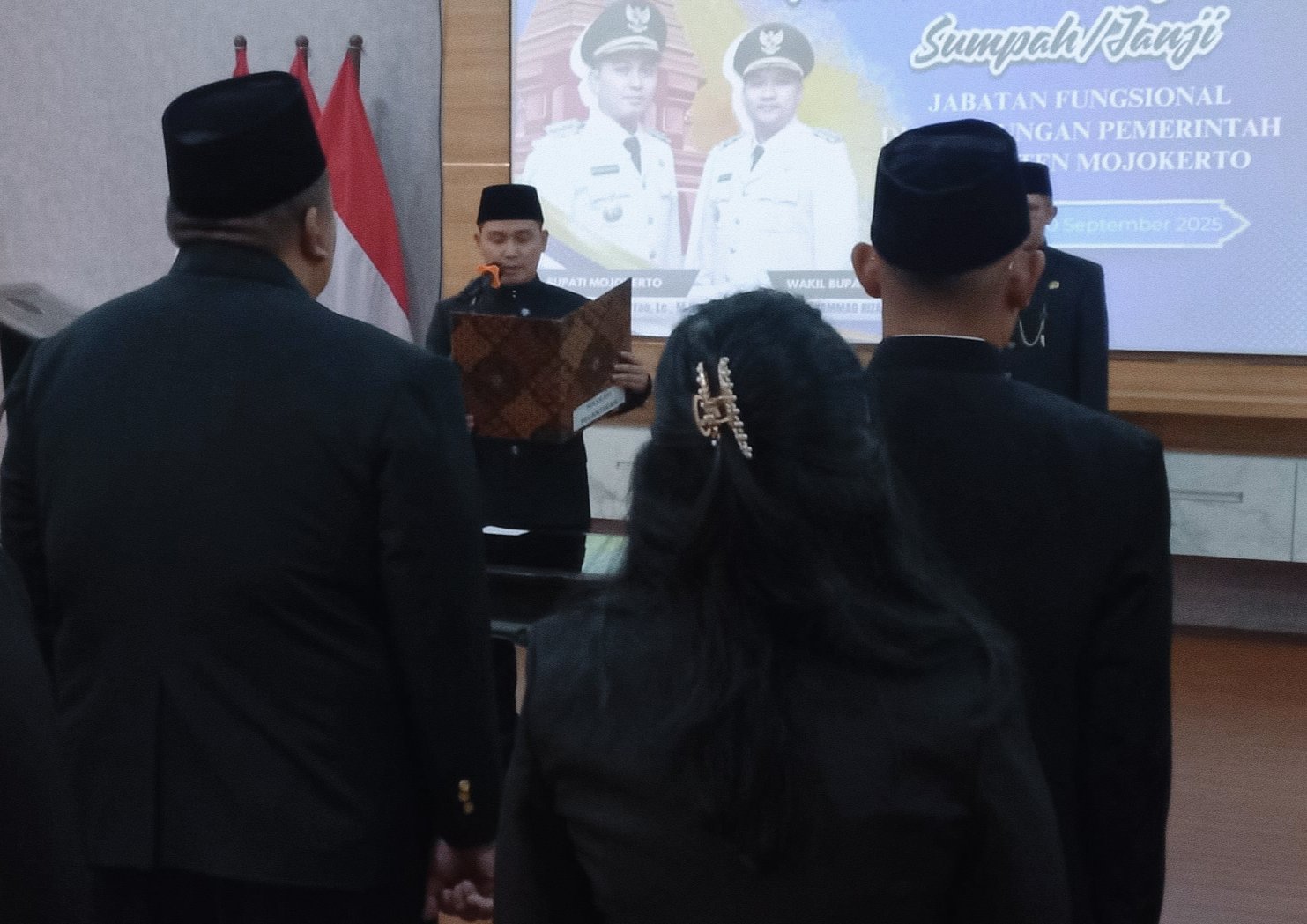 Lantik 11 Pejabat Fungsional, Bupati Mojokerto Jelaskan Pentingnya Dedikasi, Loyalitas, dan Kompetensi