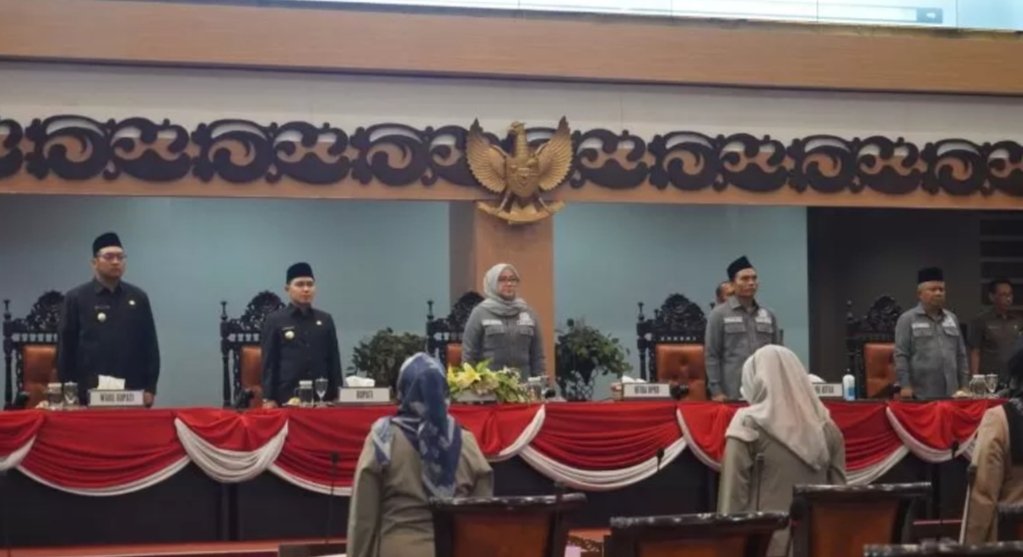 DPRD Kabupaten Mojokerto Gelar Rapat Paripurna Penyampaian Nota Keuangan Pembahasan Raperda APBD 2026