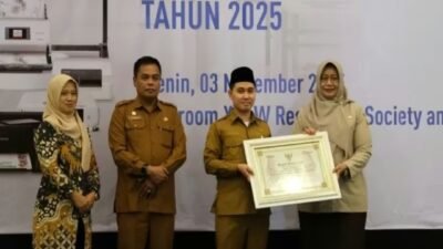 Bapenda Kabupaten Mojokerto Raih Penghargaan Tertinggi SPSE