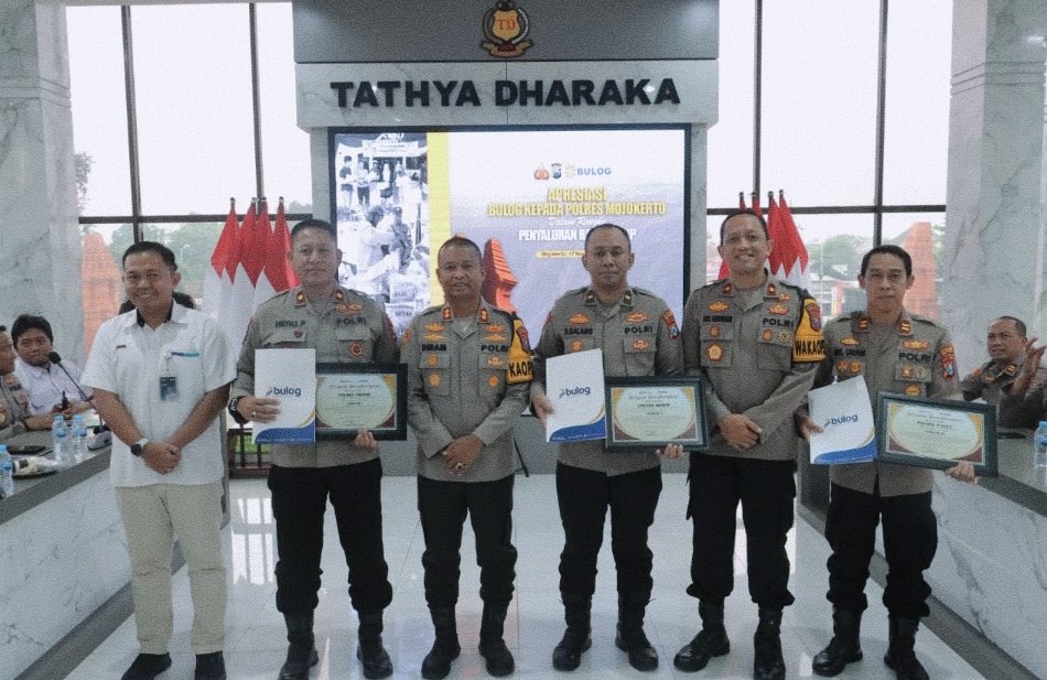 Polres Mojokerto dan Bulog Mojokerto Bersinergi, Distribusikan Beras SPHP hingga Pelosok Desa