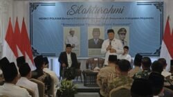 Menko Polkam RI Kunjungi Ponpes Amanatul Ummah, Berikan Arahan Waspada Situasi Keamanan