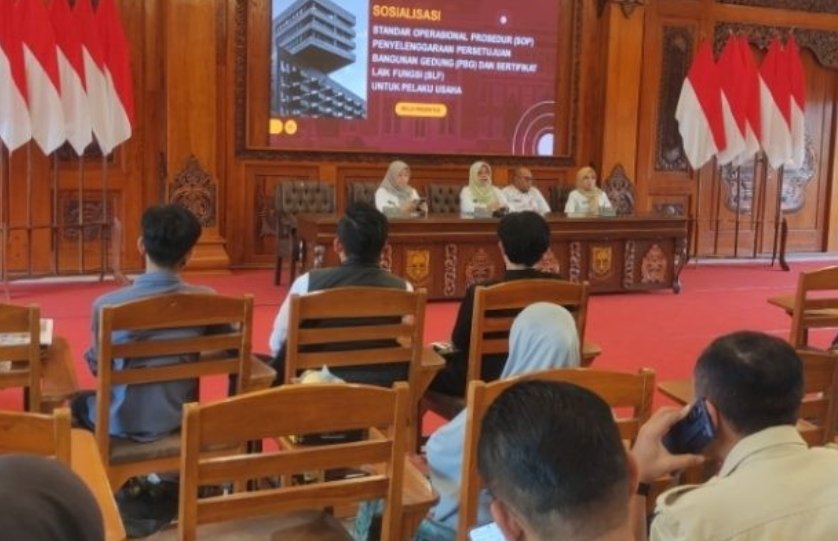 DPUPR Perakim Kota Mojokerto Targetkan Rp 2,4 Miliar dari PBG/SLF Tahun 2026