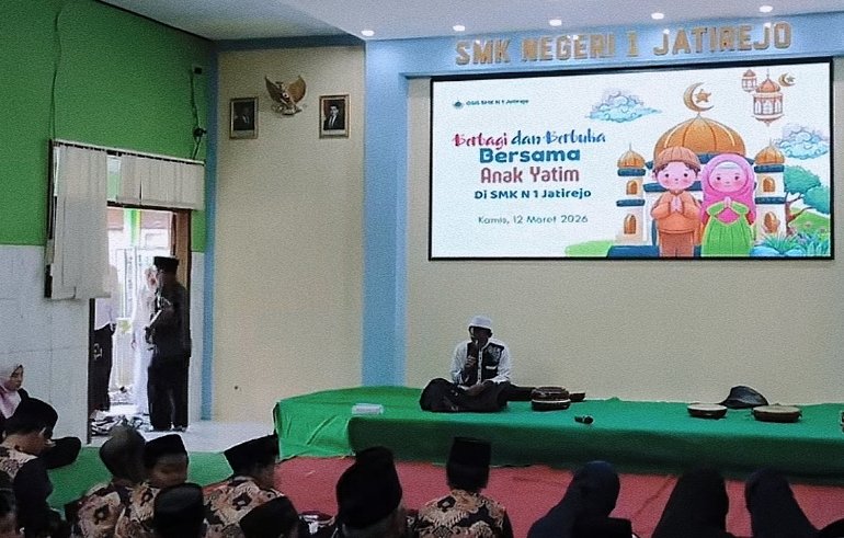 Ramadan Berdampak, SMKN 1 Jatirejo Kabupaten Mojokerto Berbagi dan Berbuka Bersama Anak Yatim