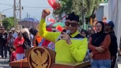 Lewat Karnaval Budaya, Camat Sooko Kobarkan Semangat Cinta Tanah Air di HUT RI ke-81
