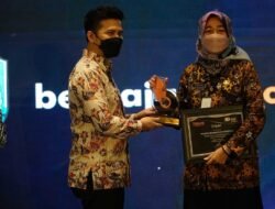 Perhatian Terhadap Kearifan Lokal, Walikota Mojokerto Dapatkan Penghargaan