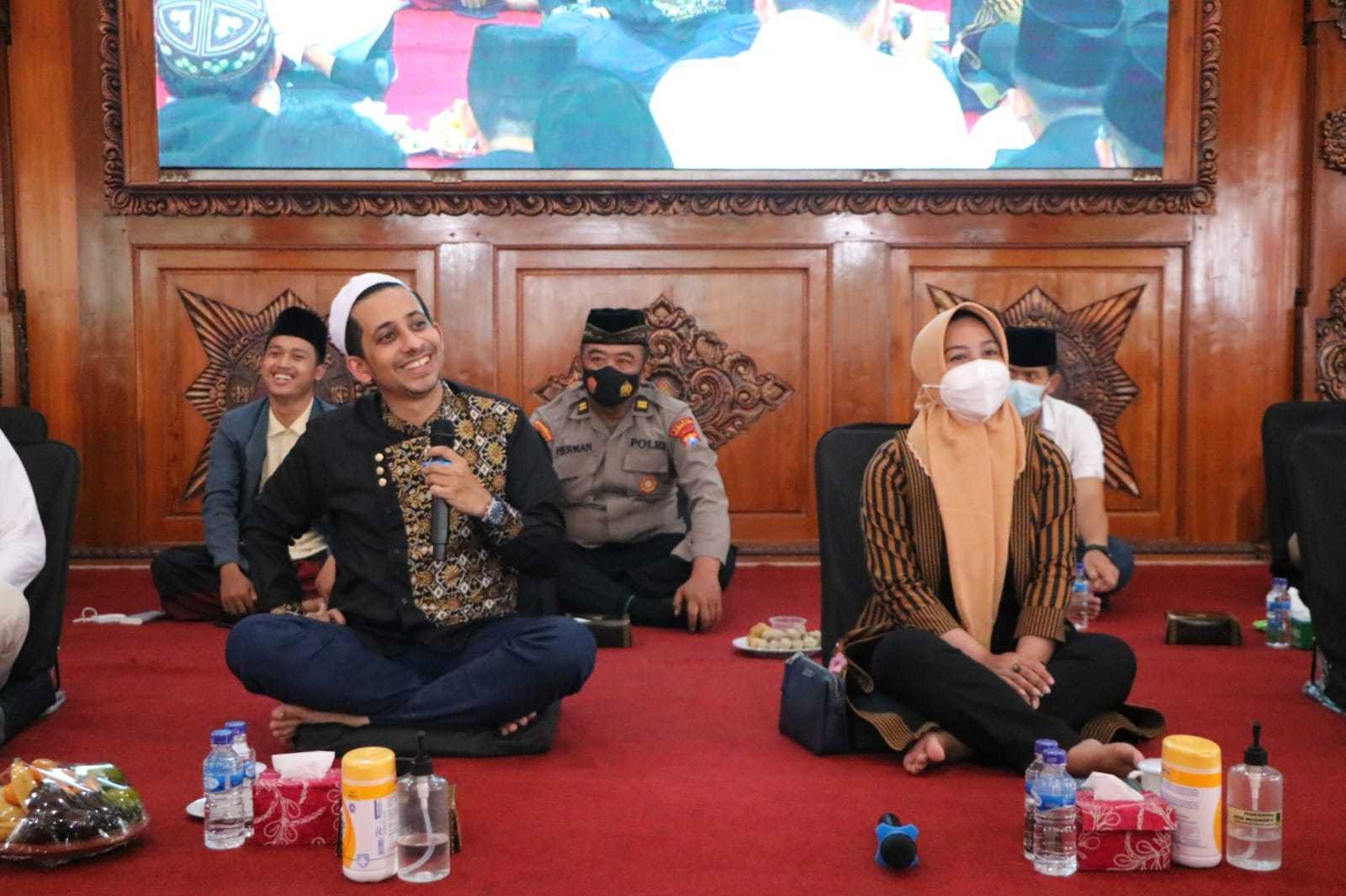 Peringati Megengan, GP Ansor Kota Mojokerto Hadirkan Habib Husein Ja'far dan Ning Ita