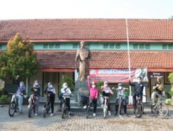 Gowes dan Senam Jadi Rutinitas Ning Ita di Bulan Puasa