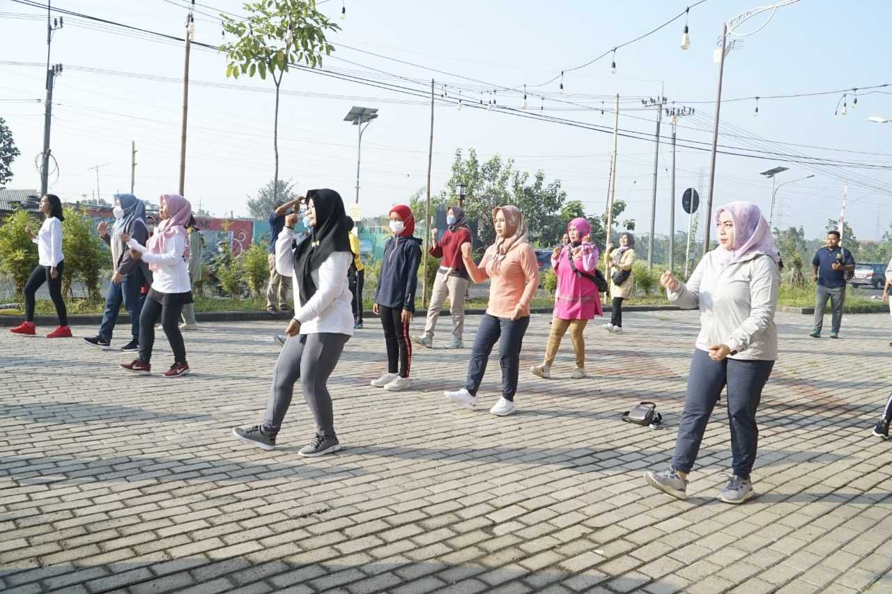 Jaga Daya Tahan Tubuh di Bulan Puasa, Ning Ita Lakukan Hal ini