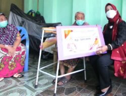 Sasar 1.023 Lansia, Ning Ita Salurkan Bantuan Secara Langsung ke Rumah-rumah