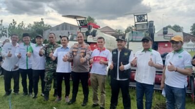 Peduli Petani Tembakau, Dinas Ketahanan Pangan dan Pertanian Ngawi Salurkan Bantuan Kendaraan