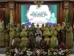Ning Ita Istigasah Bersama Muslimat NU Kota Mojokerto