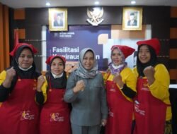 Ning Ita Tingkatkan Kompetensi Pelaku Usaha Z-Chicken