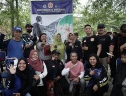 Cukur Sambil Beramal di Kota Mojokerto, Donasi Bakal Disalurkan ke Korban Gempa Cianjur