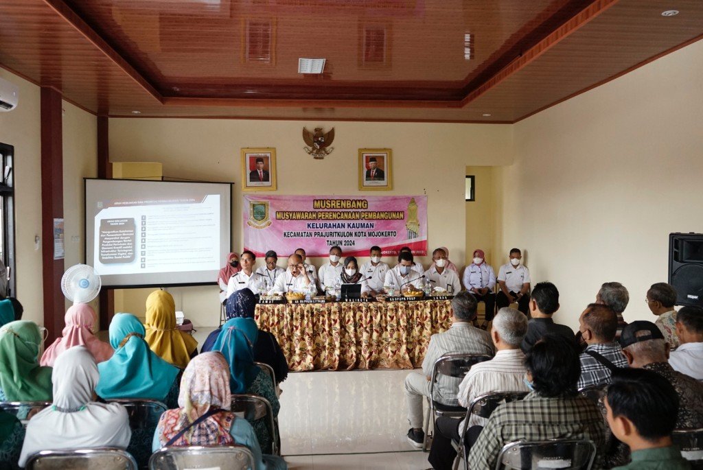 Musrenbang di Kauman, Ning Ita Berharap Pengelolaan Sampah Lebih Baik Lagi