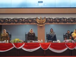 Gelar Rapat Paripurna, Bupati Mojokerto Sampaikan Nota Penjelasan LKPJ 2022