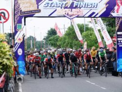 Kejuaraan Balap Sepeda Piala Wali Kota Mojokerto Berlangsung Meriah