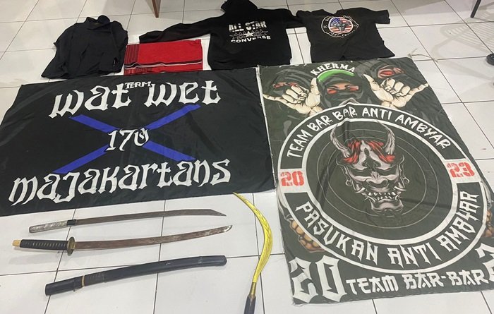 Kapolsek Ngoro Amankan 4 Remaja yang Diduga Anggota Gangster Salvador dan Gangster Kampung Timur