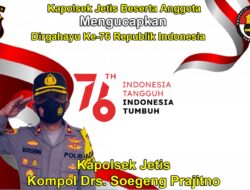 Kapolsek Jetis Beserta Anggota Mengucapkan Dirgahayu Ke-76 Republik Indonesia
