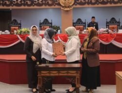 Semua Fraksi DPRD Kabupaten Mojokerto Setujui Penetapan Raperda P-APBD Tahun 2024